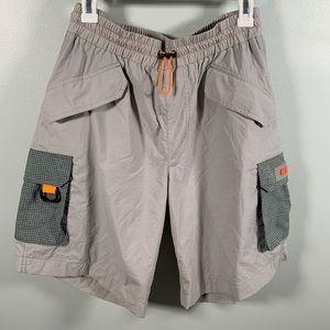 NICCE MENS GEMINI SHORTS | GLACIER GREY